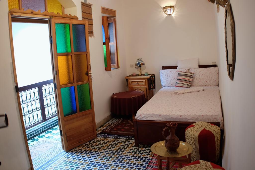 Riad Mikou Fès Rum bild