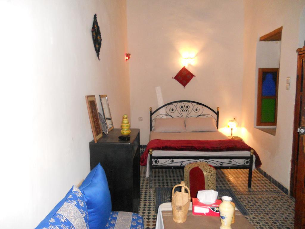 Riad Mikou Fès Rum bild